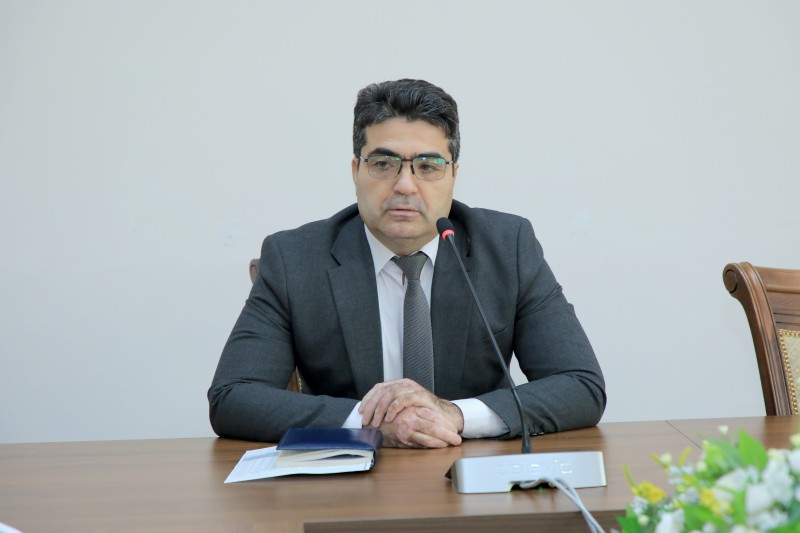 2-281020247j1a3447_p49682